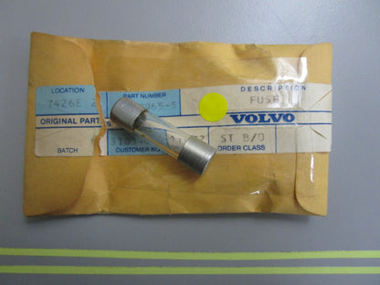 *NEW OEM* 0810 Volvo Penta Fuse 350965-5