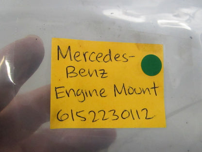 NEW OEM 6152230112 Mercedes-Benz Engine Mount 0810