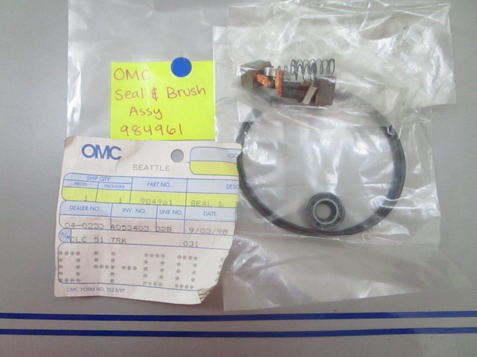 *NEW OEM* 0780 OMC Johnson Evinrude Seal & Brush Assy 984961 0984961