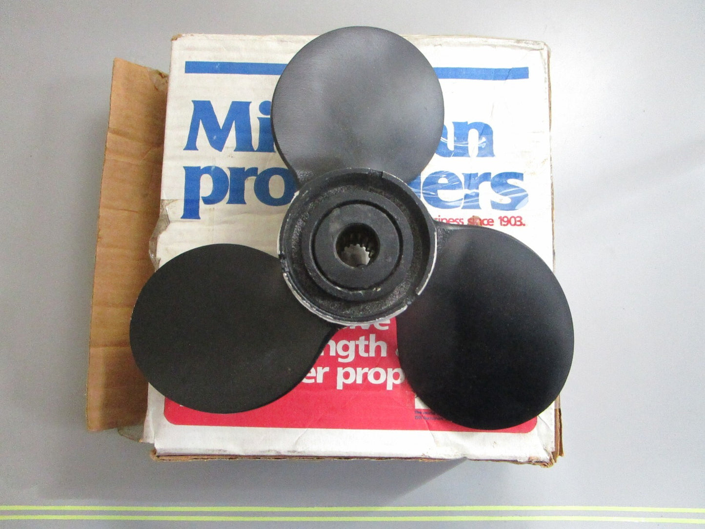 *NEW* 0820 Michigan 10.375 × 12.5 RH Propeller 072132 AMC-394