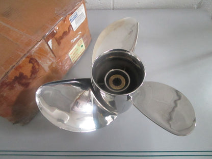 NEW OEM 6R1-45976-A0-00 Yamaha 150-300HP 3×15¼×15 Propeller 0820