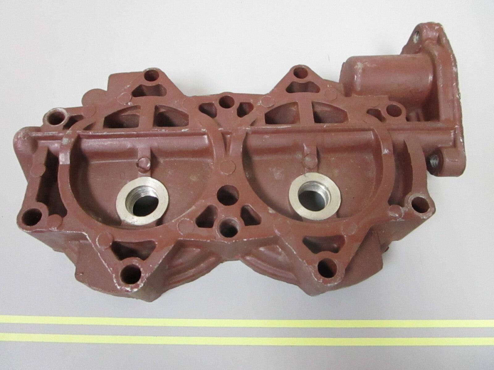*NEW OEM* 0720 OMC Johnson Evinrude Cylinder Head 306159 0306159