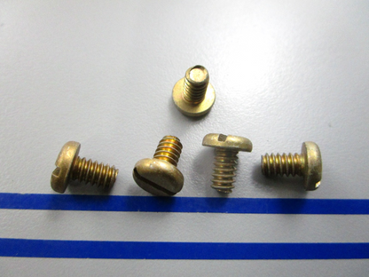 NEW OEM (LOT OF 5) 303212 0303212 OMC Johnson Evinrude  Screw 0810