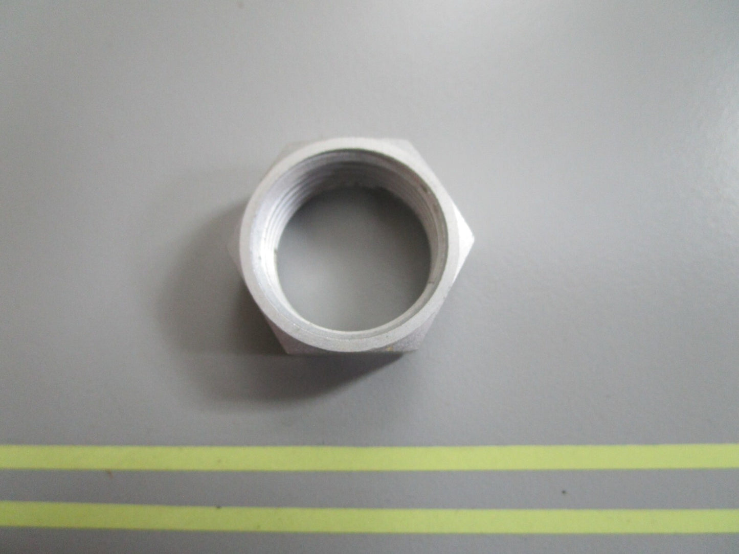 *NEW OEM* 0810 OMC Johnson Evinrude Nut 123204 0123204