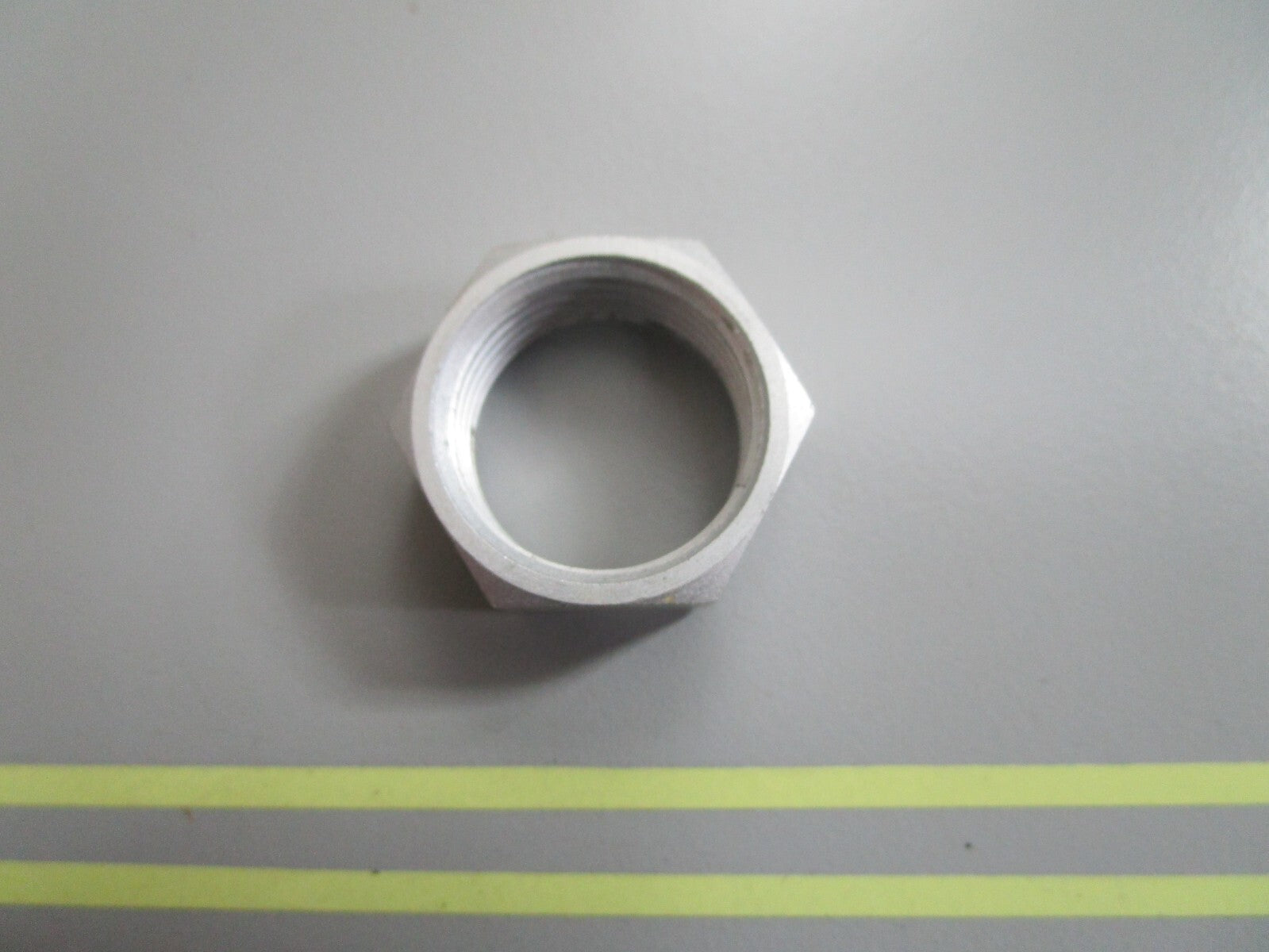 *NEW OEM* 0810 OMC Johnson Evinrude Nut 123204 0123204