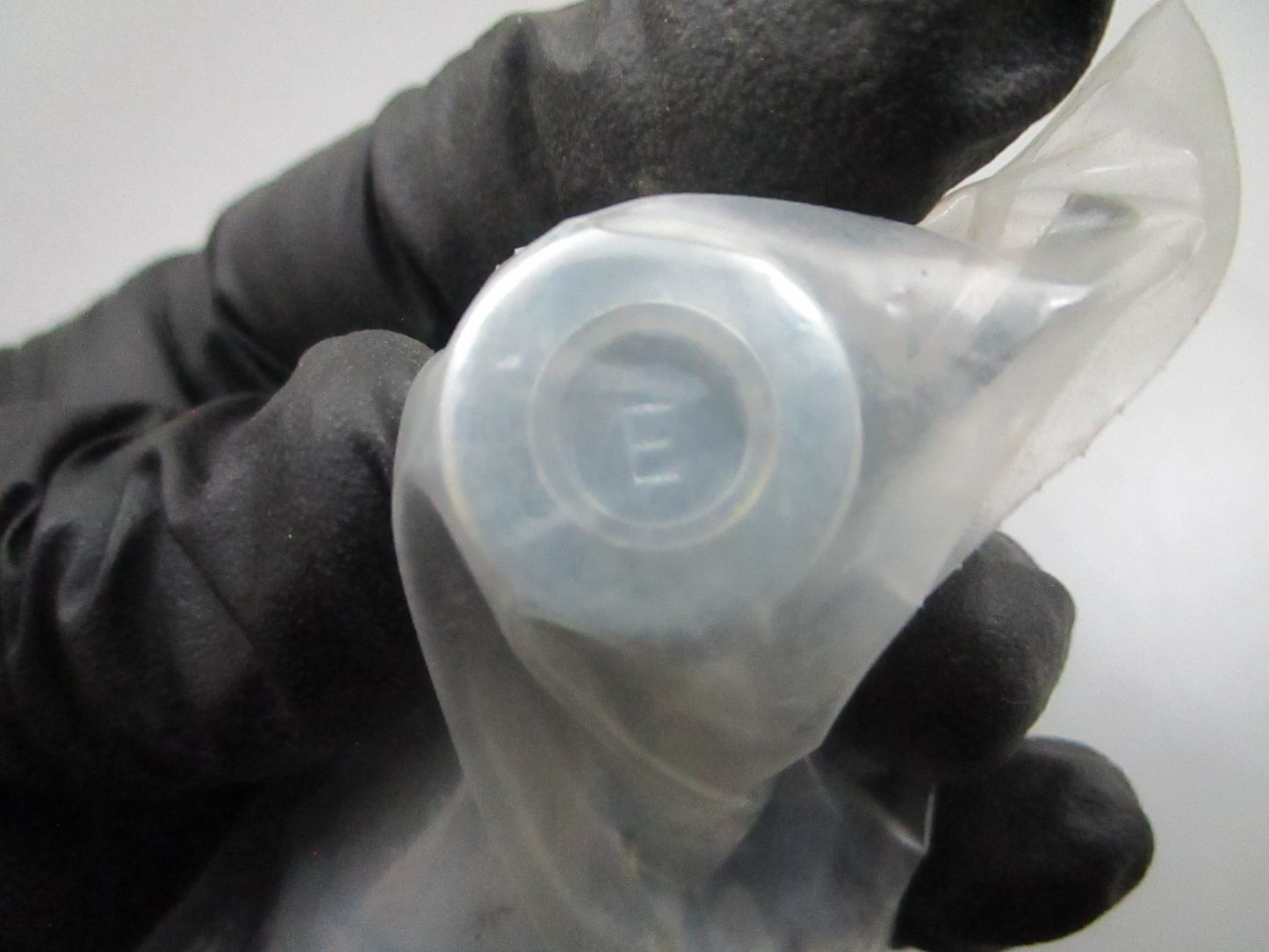 *NEW OEM* 0810 Mercury Quicksilver PCV Valve 21-861476