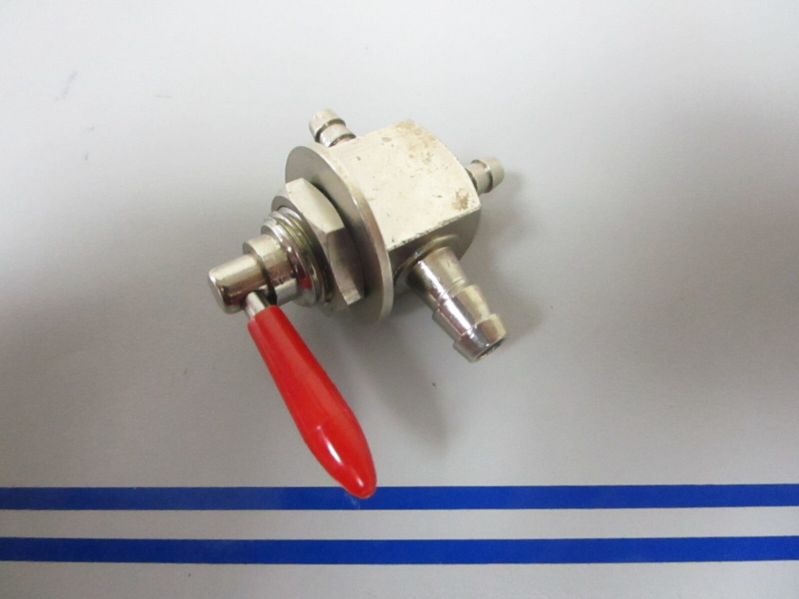 *NEW OEM* 0720 OMC Johnson Evinrude 3 Way Valve 434790 0434790