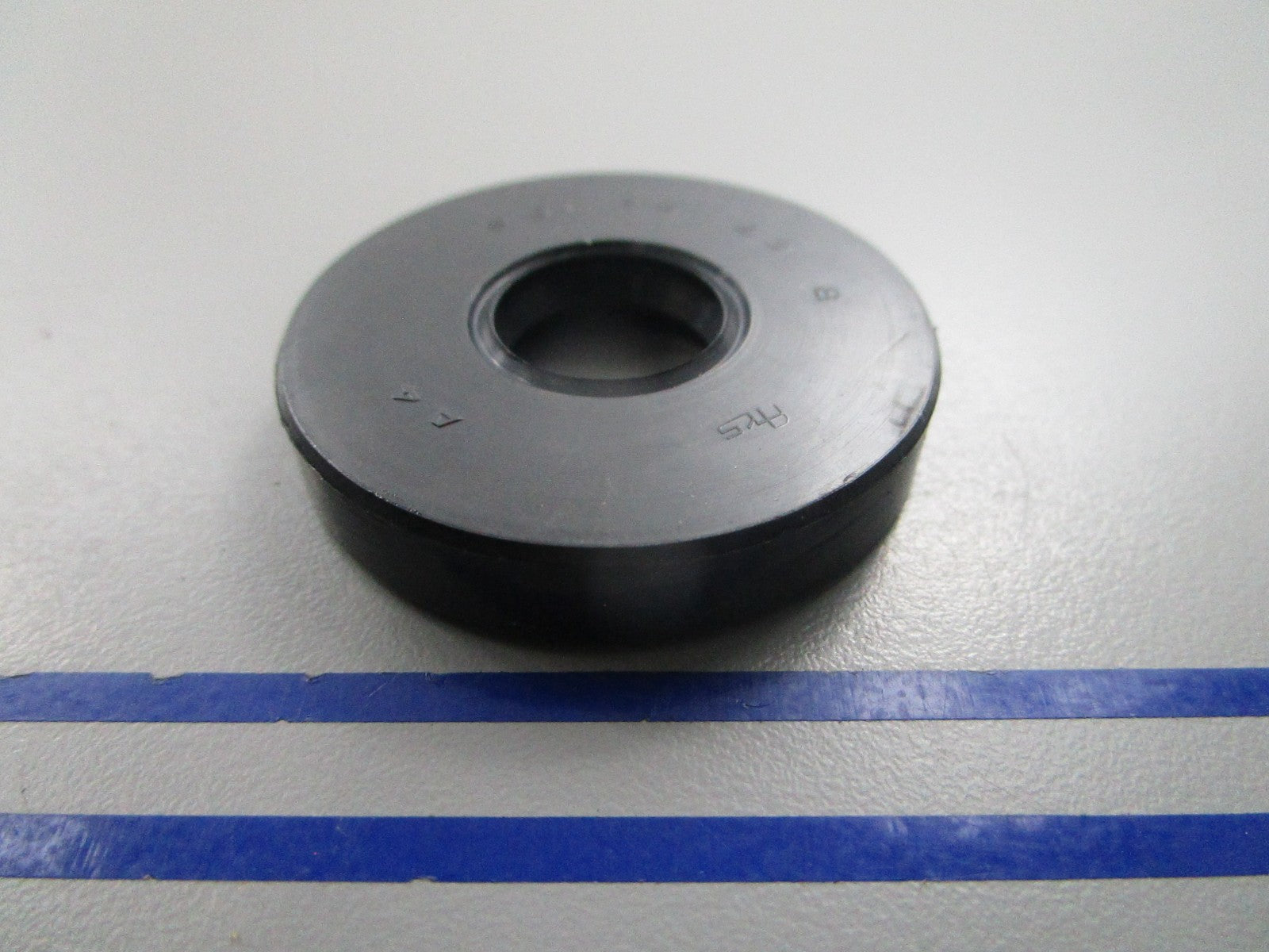 NEW OEM 26-82237M Mercury Quicksilver Seal 0810