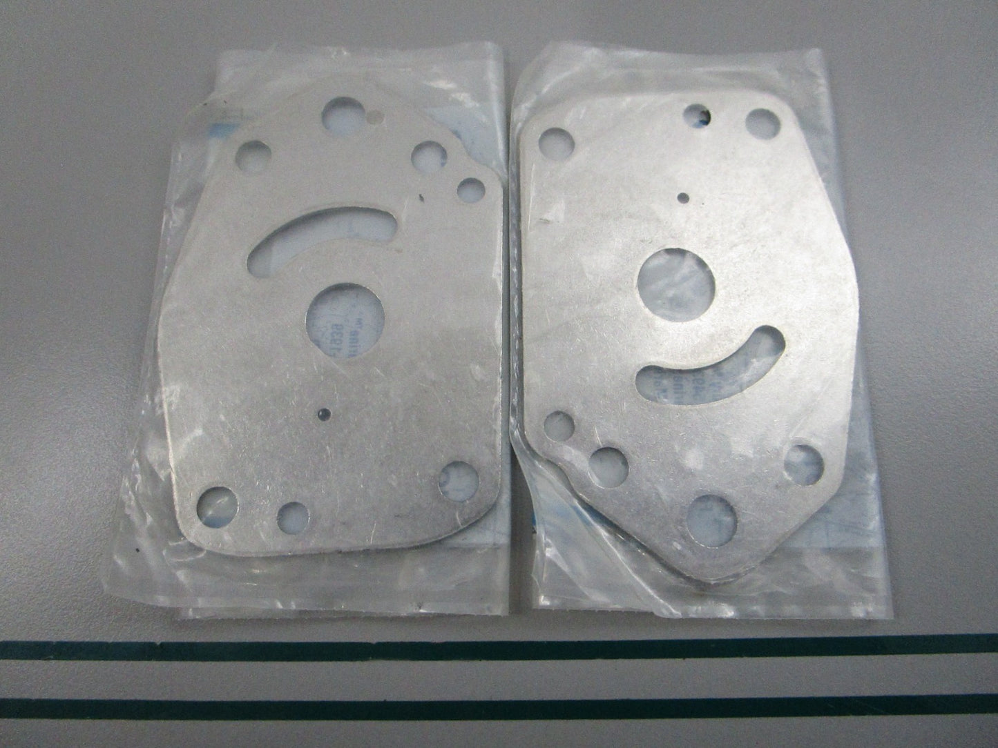 NEW OEM (LOT OF 2) 42200 Mercury Quicksilver Faceplate 0810