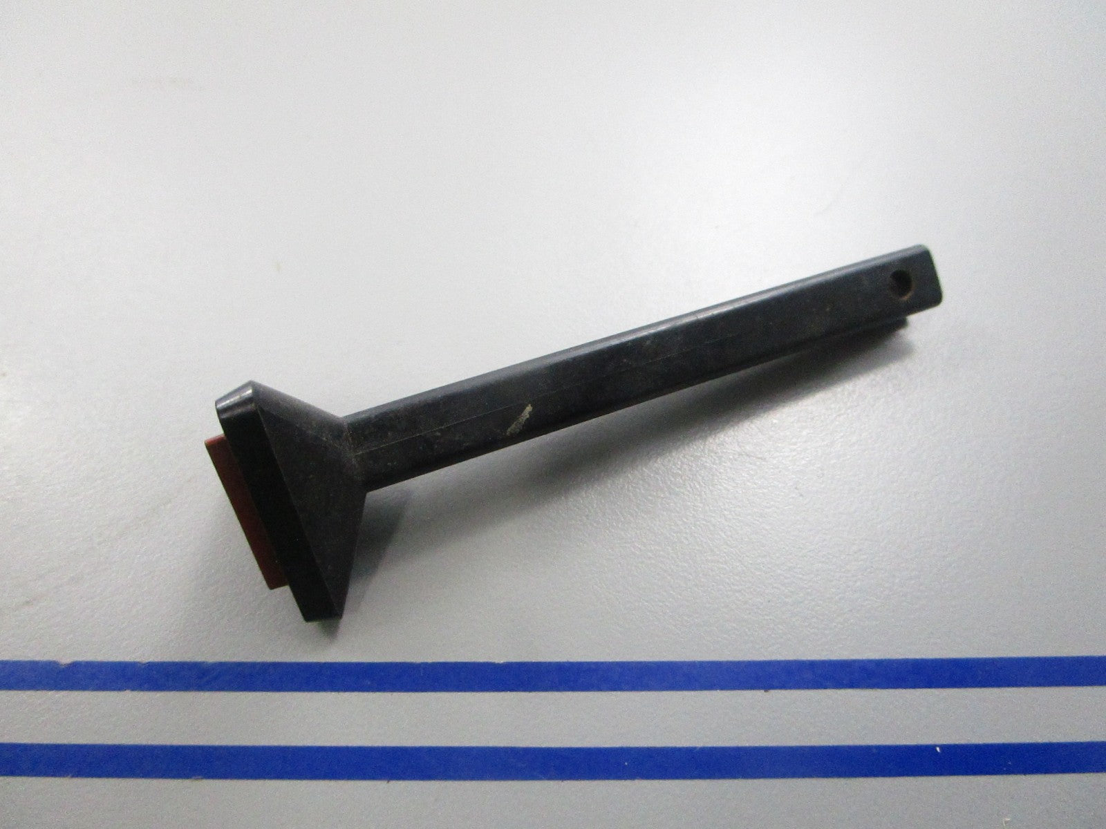 NEW OEM 308194 0308194 OMC Johnson Evinrude Choke Knob 0810