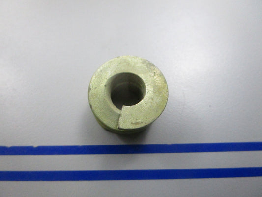 NEW OEM 302051 0302051 OMC Johnson Evinrude Spring 0810