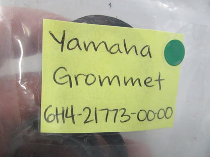 NEW OEM (LOT OF 3) 6H4-21773-00-00 Yamaha Grommet 0810