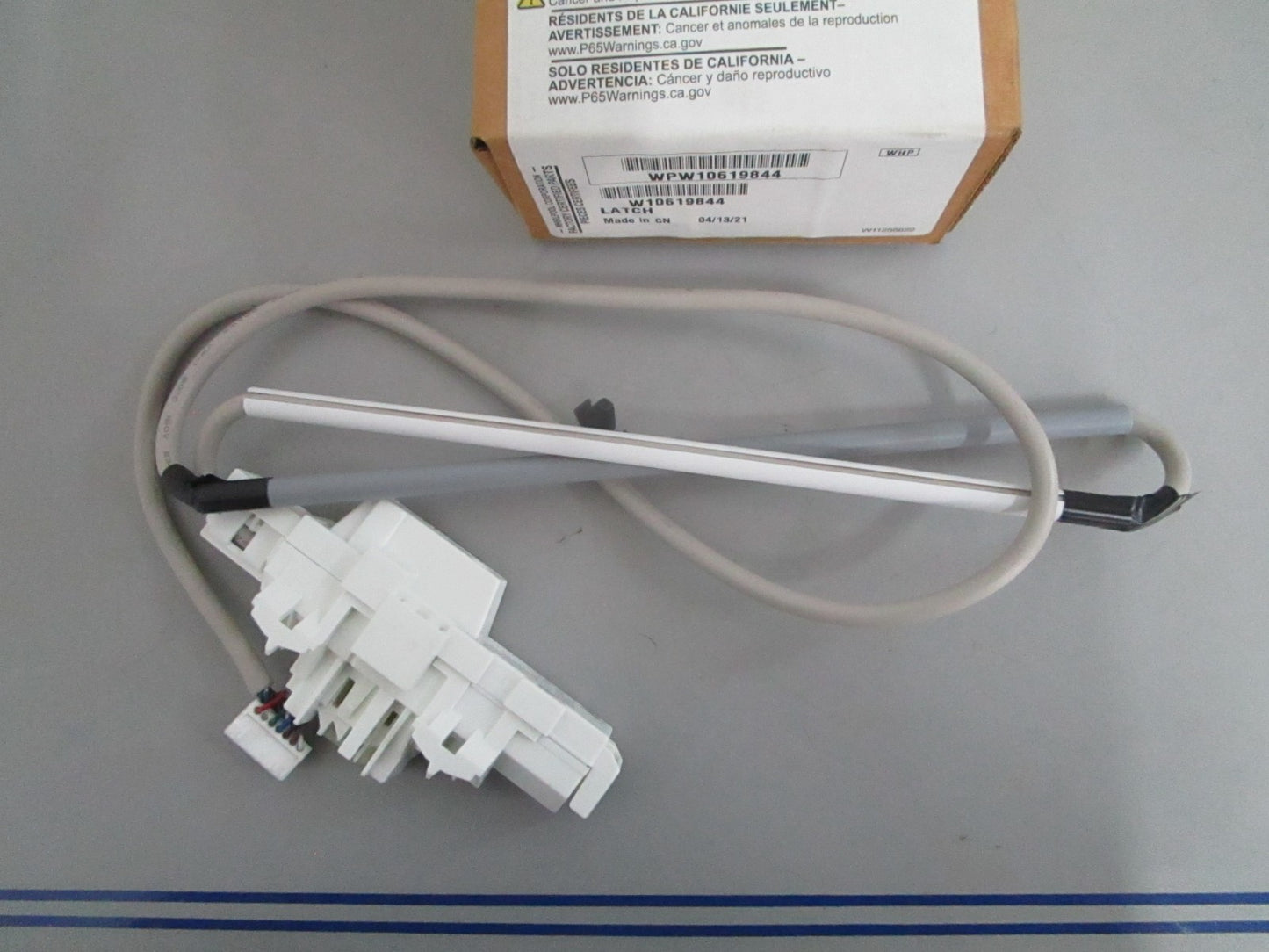 *NEW OEM* 0820 Whirlpool Washer Lid Latch W10619844