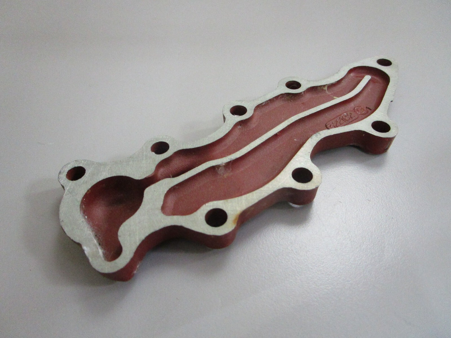 *NEW OEM* 0820 OMC Johnson Evinrude Cylinder Head Water Cover 322162 0322162