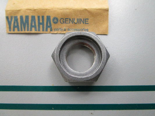 NEW OEM 90179-16018 Yamaha Nut 0810