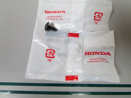 NEW OEM 93903-15280 Honda Tappet Screw 0810