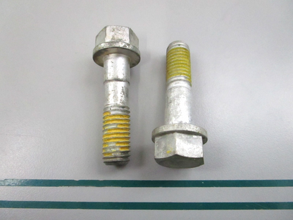 NEW OEM (LOT OF 2) 343024 0343024 OMC Johnson Evinrude Steering Arm Screw 0810