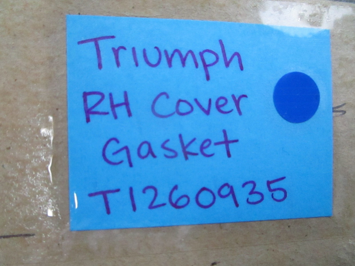 *NEW OEM* 0810 Triumph RH Cover Gasket T1260935