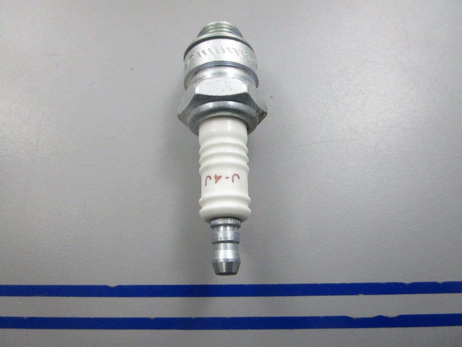 NEW J-4J Champion Spark Plug 0810