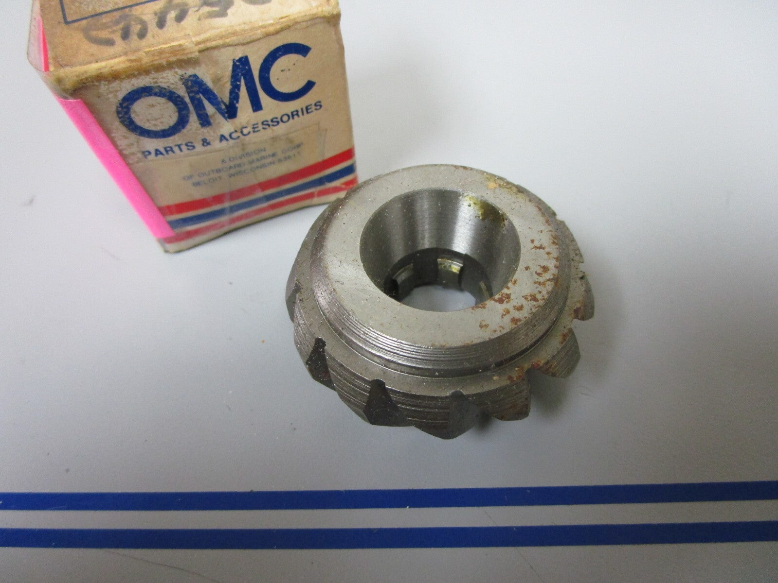 *NEW OEM* 0810 OMC Johnson Evinrude Pinion Gear 325442 333078 0325442 0333078