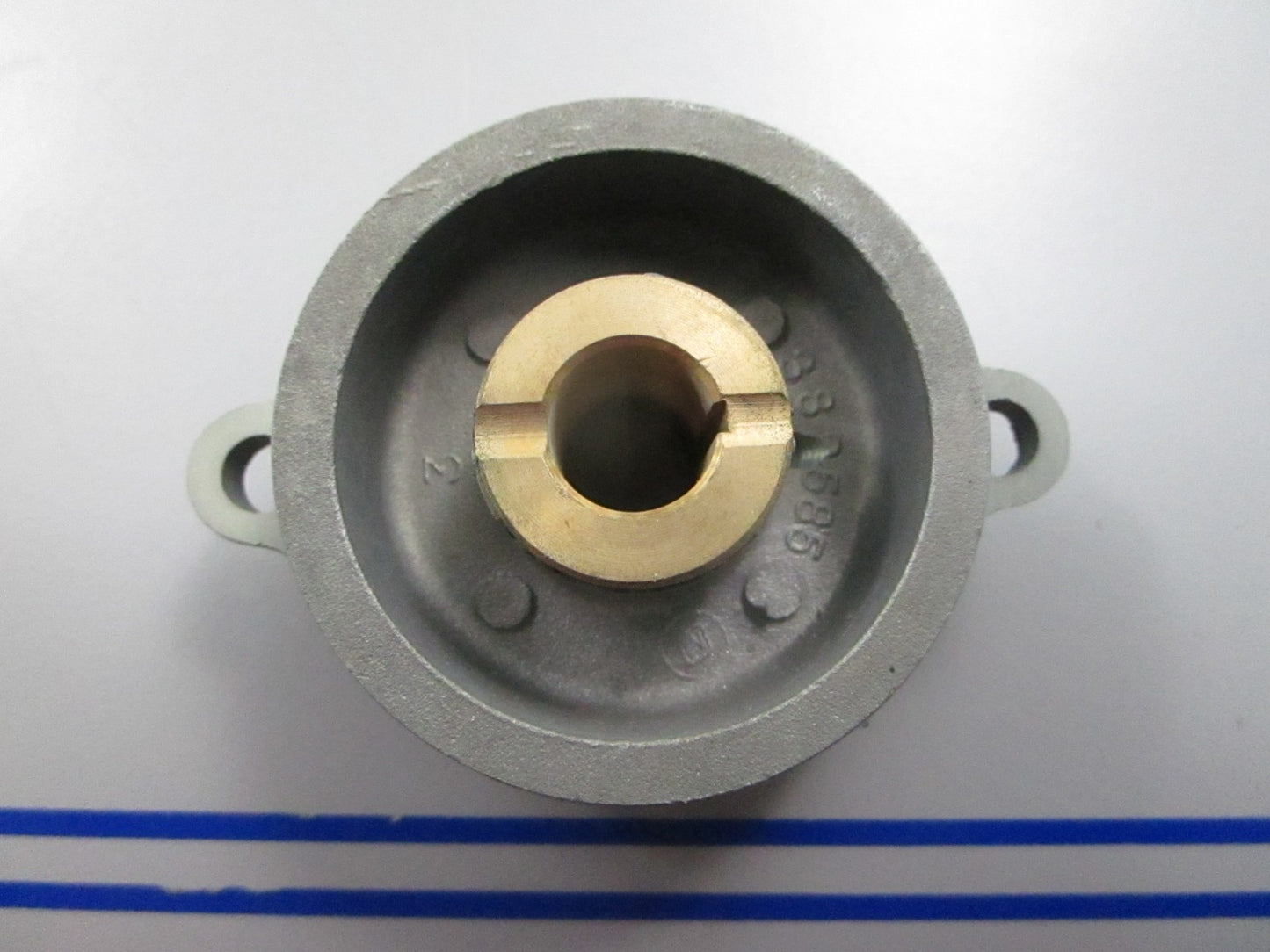 *NEW OEM* 0810 OMC Johnson Evinrude Gearcase Head 382585 0382585