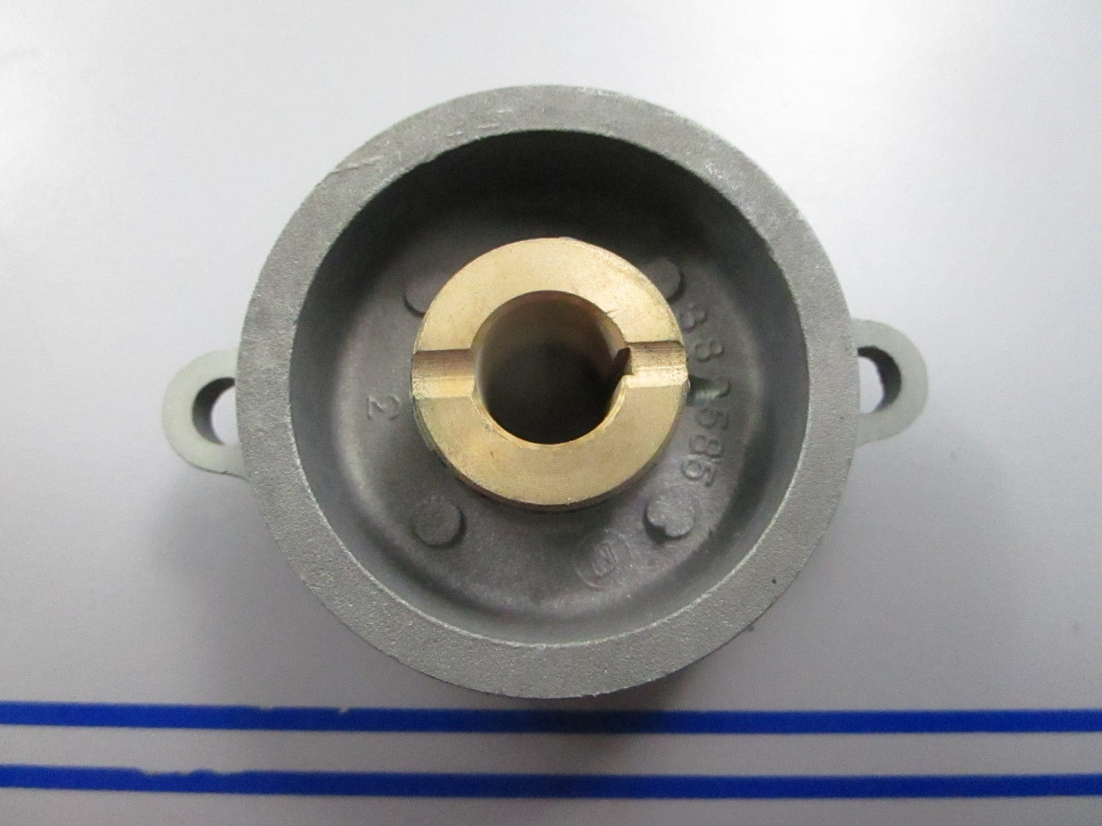 *NEW OEM* 0810 OMC Johnson Evinrude Gearcase Head 382585 0382585