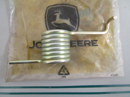 John Deere NEW OEM Torsion Spring LVU14546 Lawn Mower Zero Turn NOS Genuine 0820