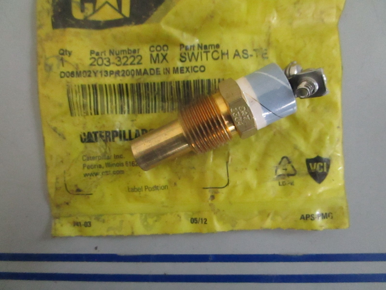 *NEW OEM* 0820 CAT Temperature Switch 203-3222