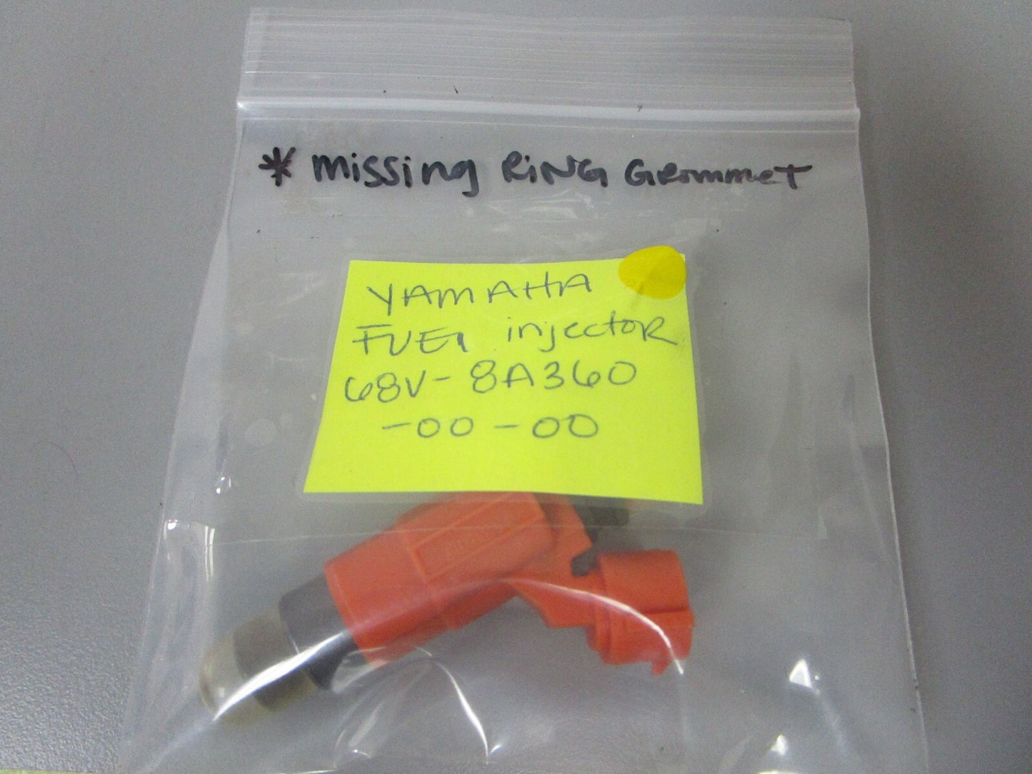 *NEW OEM* 0720 Yamaha Fuel Injector 68V-8A360-00-00