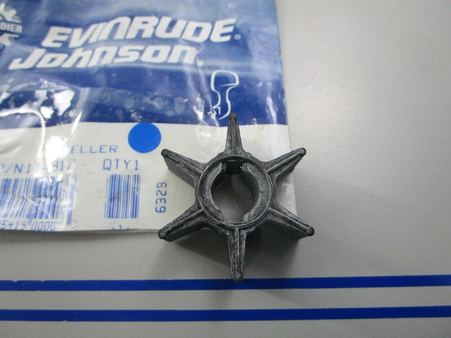 NEW OEM 114812 0114812 OMC Johnson Evinrude Impeller 0810