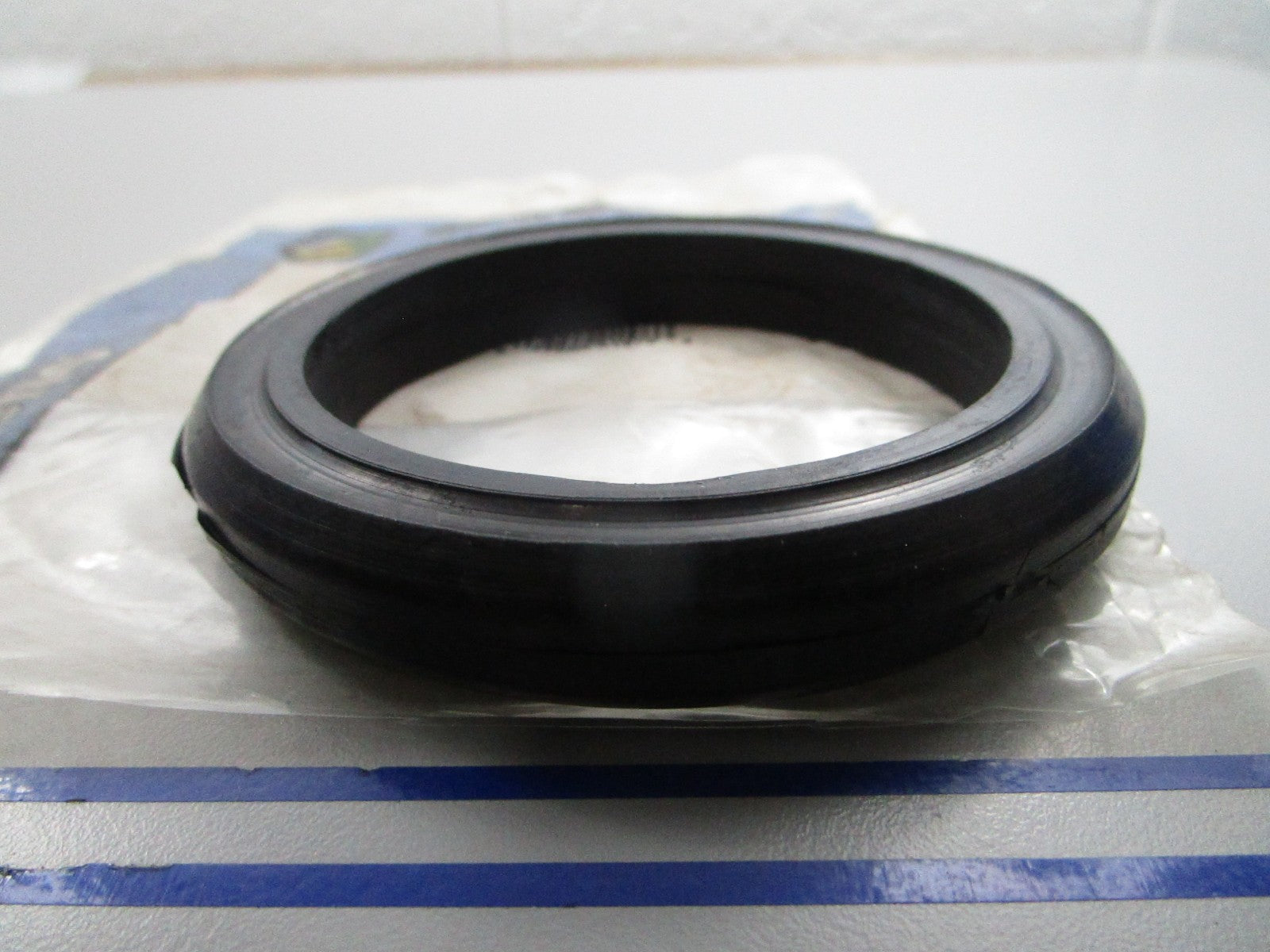 NEW Stens 240-275 Replaces: 7023364 Drive Ring 0810