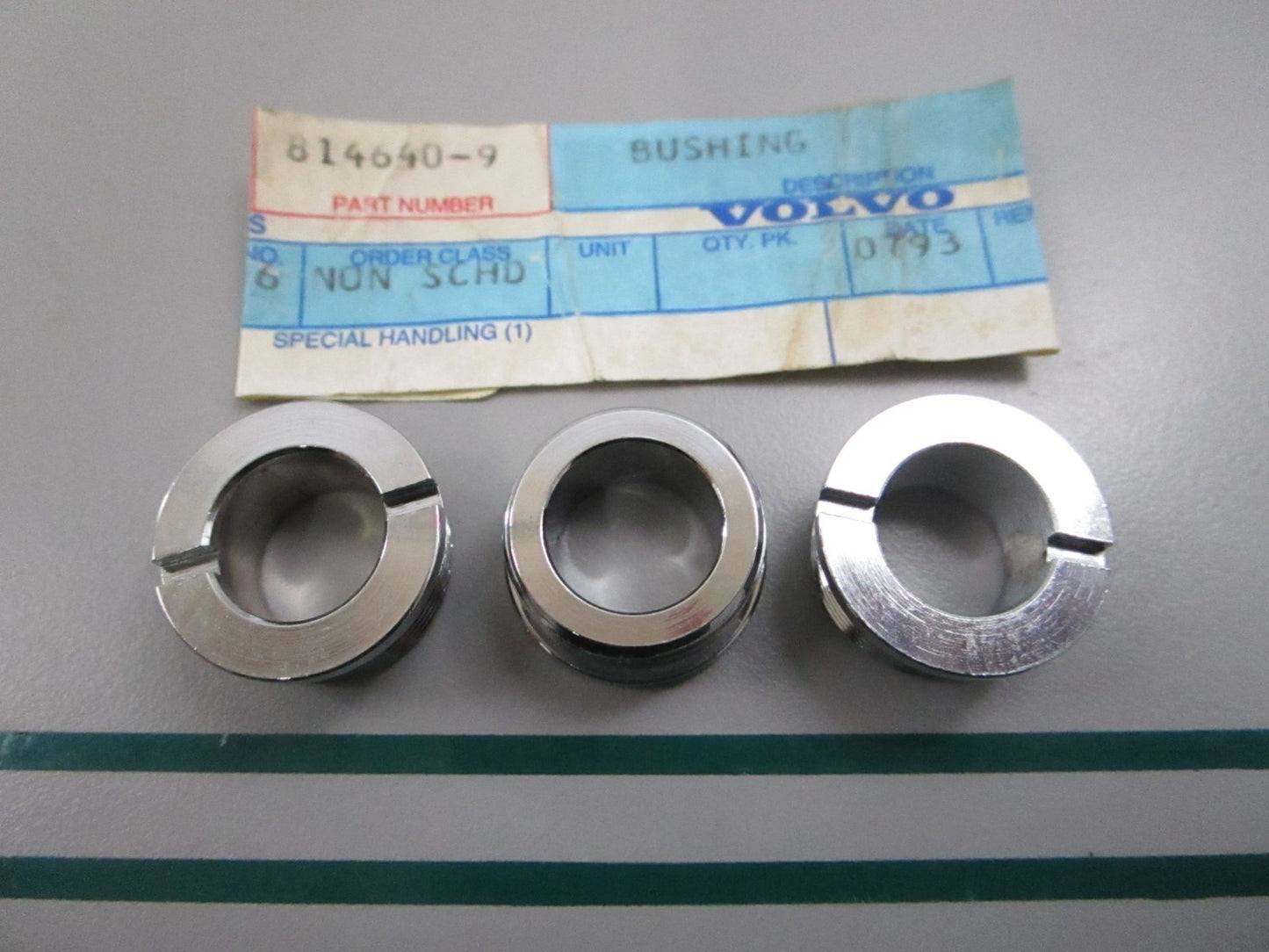 NEW OEM (LOT OF 3) 814640 Volvo Penta Bushing 0810