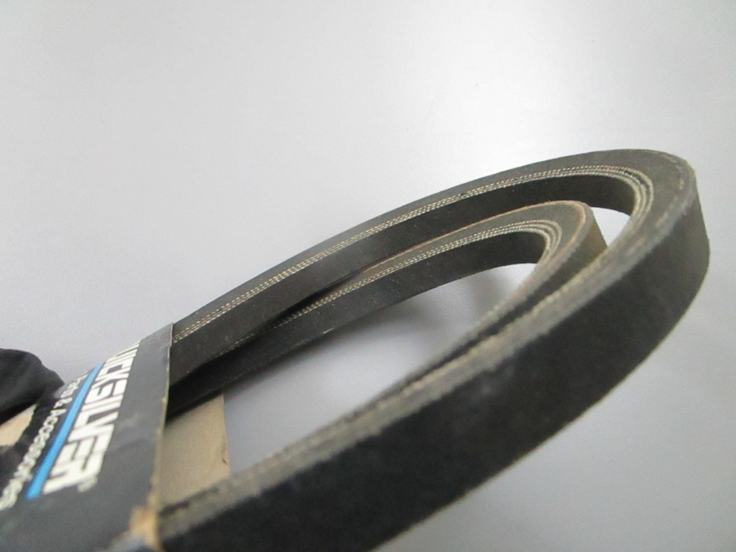 *NEW OEM* 0810 Mercury Quicksilver V-Belt 57-91035Q 1