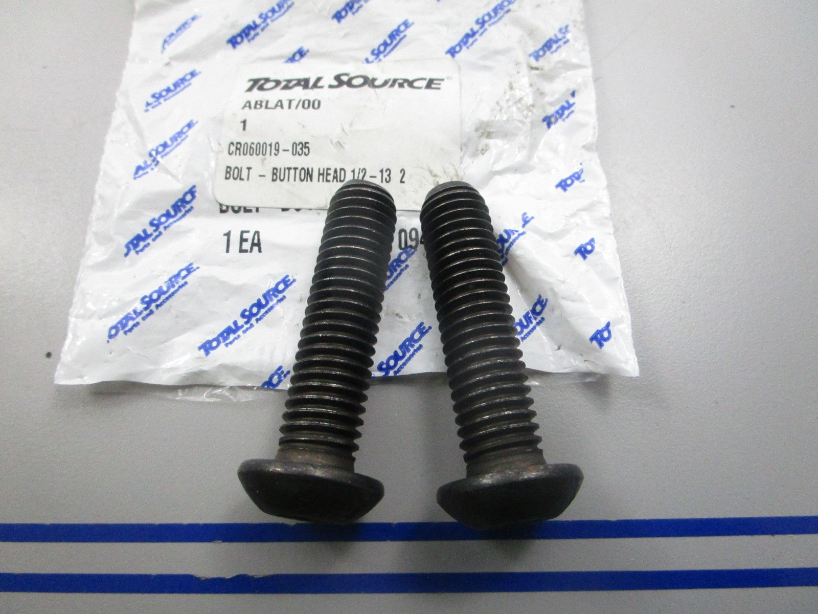 NEW (LOT OF 2) CR060019-035 For: Crown Total Source Bolt 0810