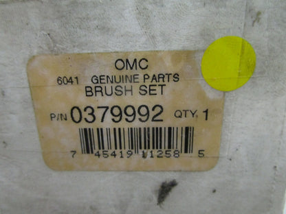 *NEW OEM* 0820 OMC Johnson Evinrude Brush Set 379992 0379992