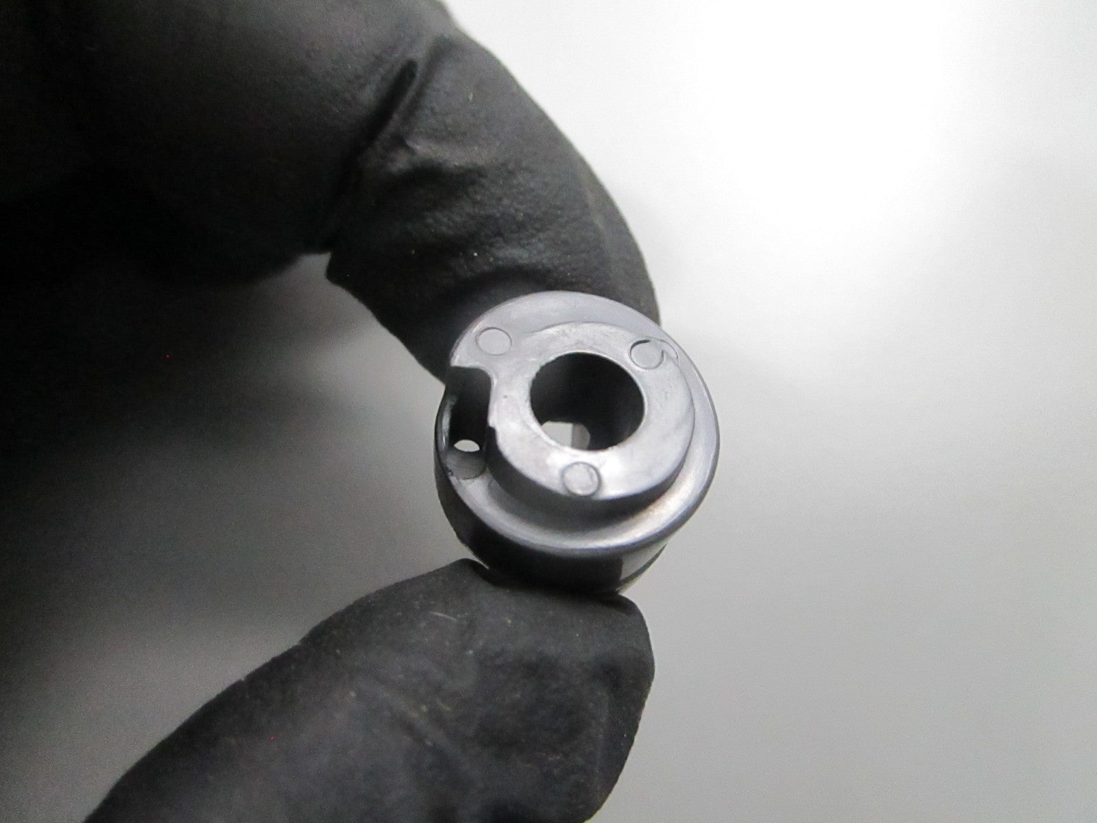 *NEW OEM* 0810 Mercury Quicksilver Retainer F286737-1