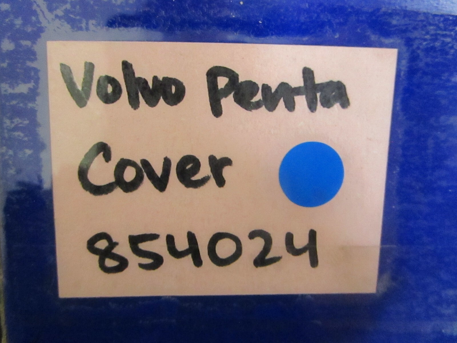 *NEW OEM* 0820 Volvo Penta Cover 854024