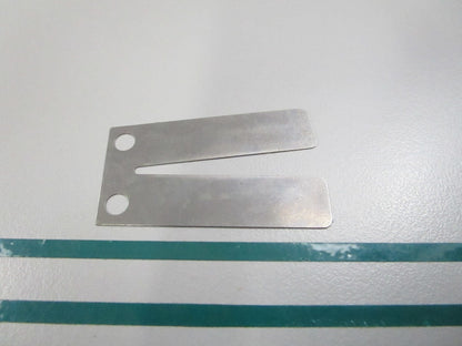 NEW OEM 325267 0325267 OMC Johnson Evinrude Leaf Plate 0810