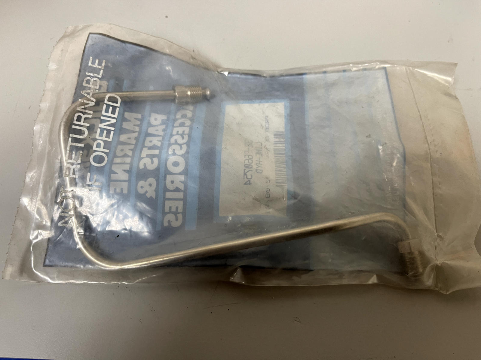 *NEW OEM* 0670  Mercury Quicksilver HOSE 32-F660754