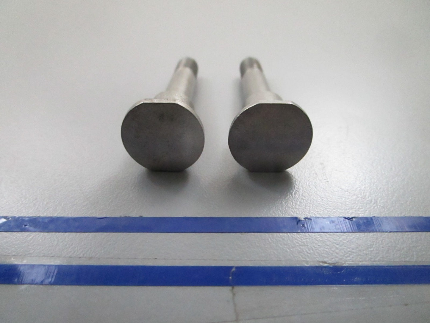 *NEW OEM* (LOT OF 2) 0810 OMC Johnson Evinrude Pin 319047 0319047