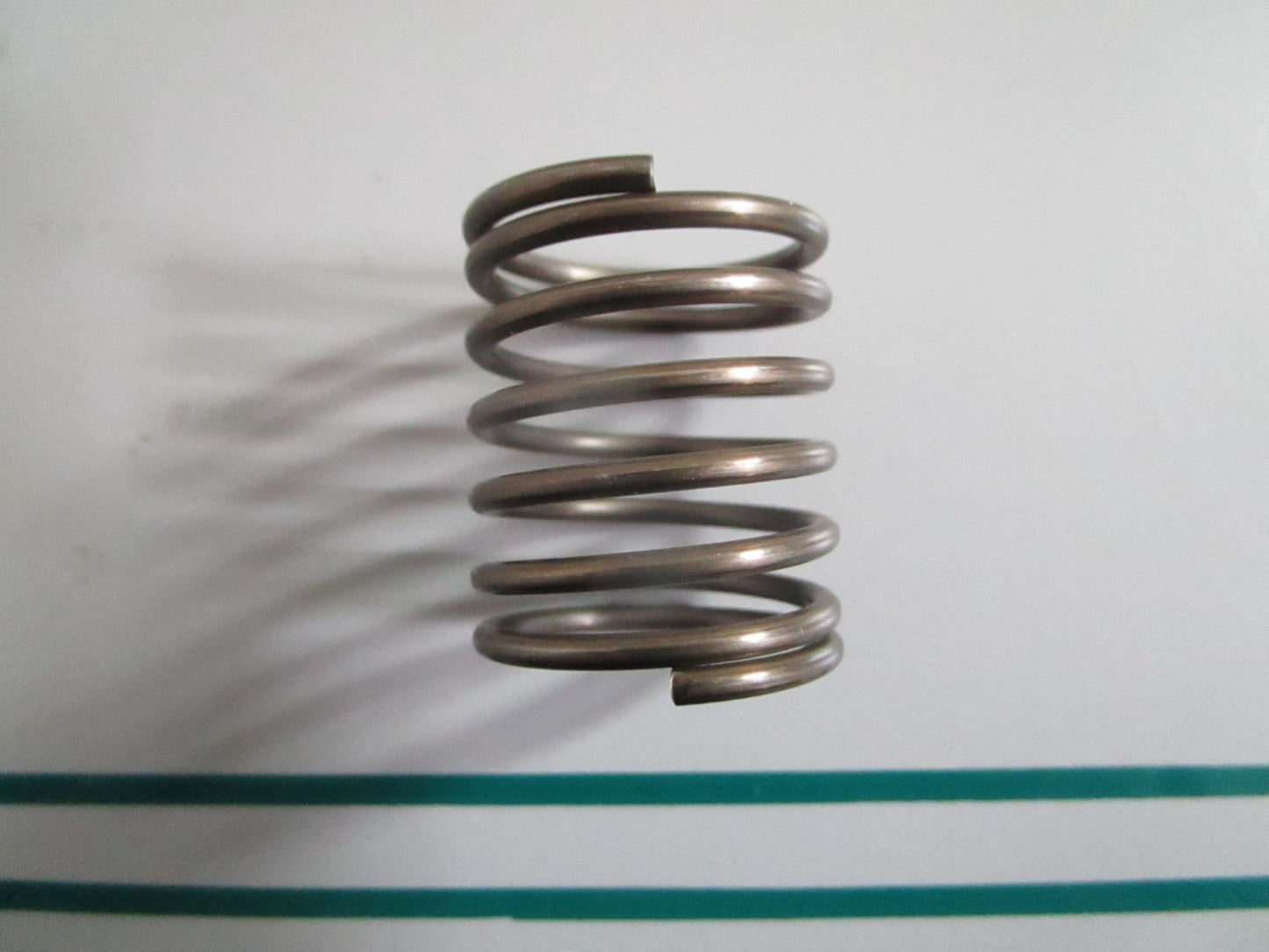 NEW OEM 92081-1862 Kawasaki Spring 0820