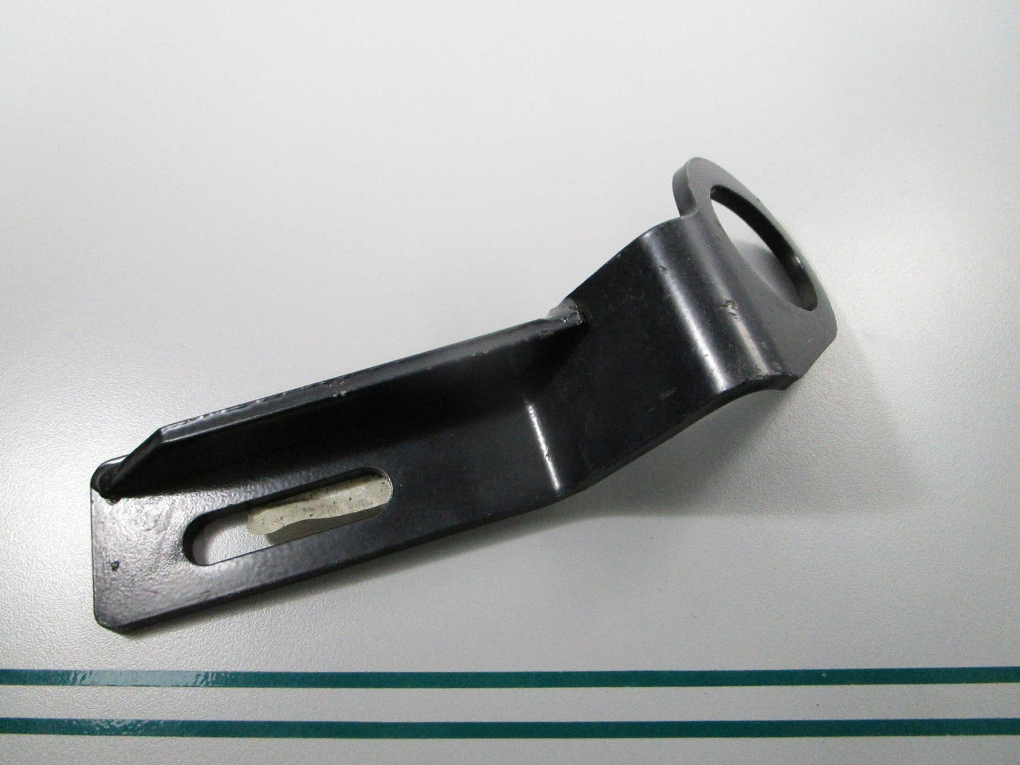 NEW OEM AMT673 John Deere Bracket 0810