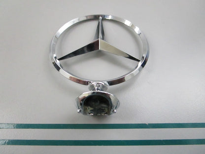 NEW OEM A1155860188 Mercedes-Benz Hood Ornament 0810