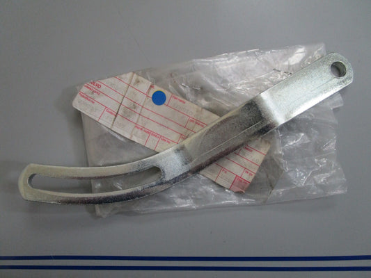 *NEW OEM* 0820 Volvo Penta Alternator Belt Tensioner 835352