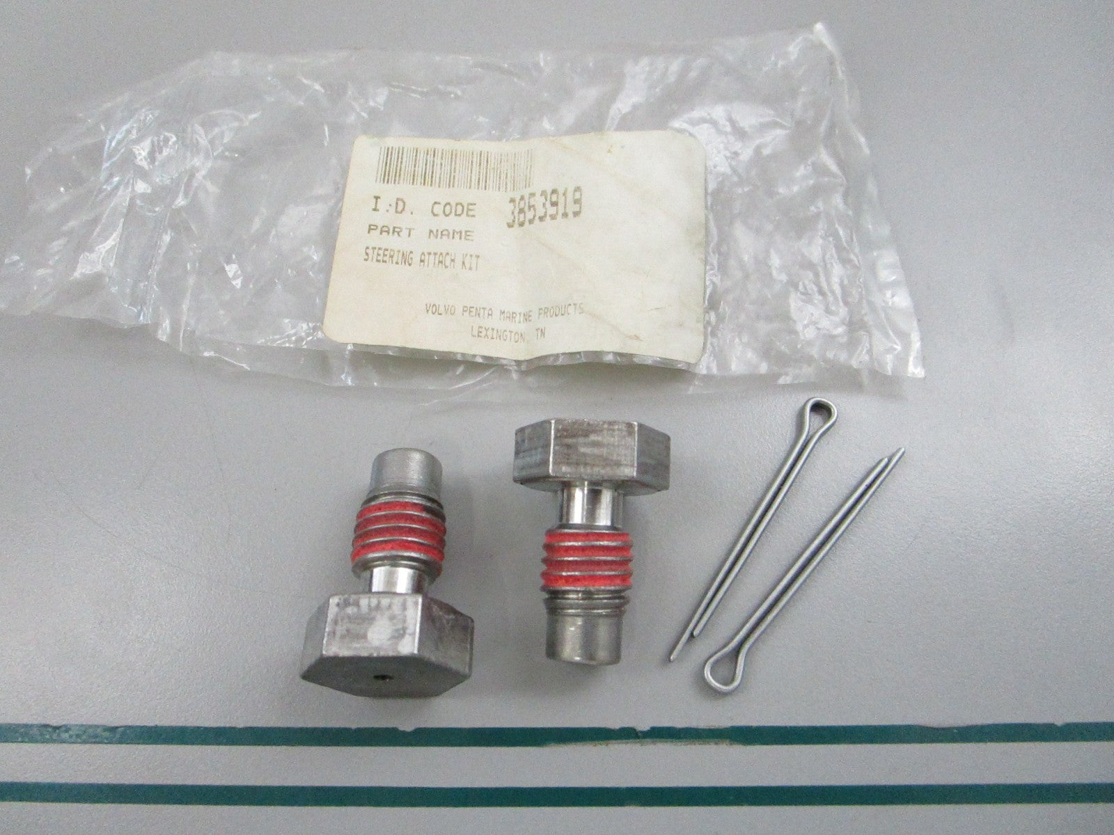 NEW OEM 3853919 Volvo Penta Steering Attachment Kit 0810