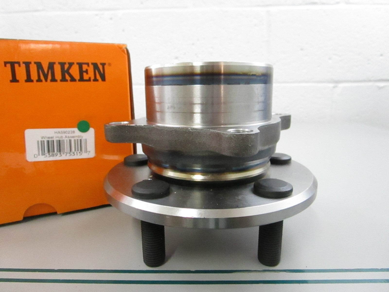 NEW HA590228 Timken Wheel Hub Assembly 0810