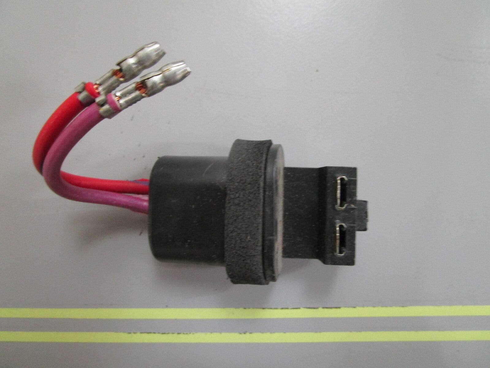 *NEW OEM* 0810 OMC Johnson Evinrude Connector Assembly 982864 0982864