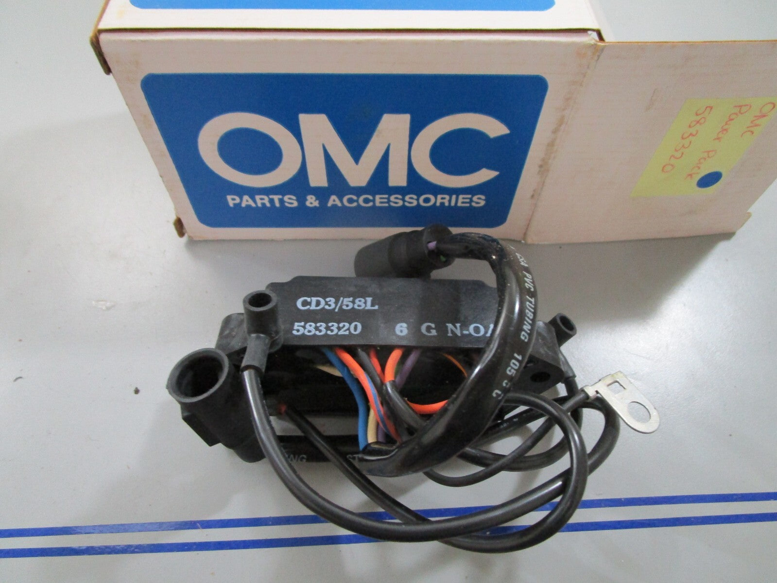 *NEW OEM* 0820 OMC Johnson Evinrude Power Pack 583320 0583320