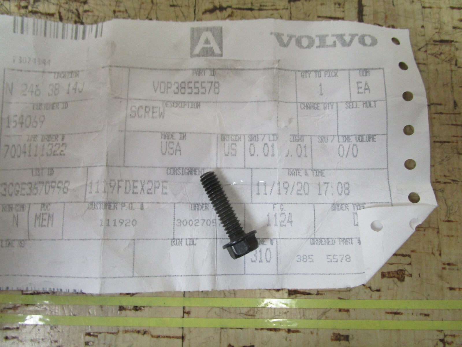 *NEW OEM* 0810 Volvo Penta Screw 3855578