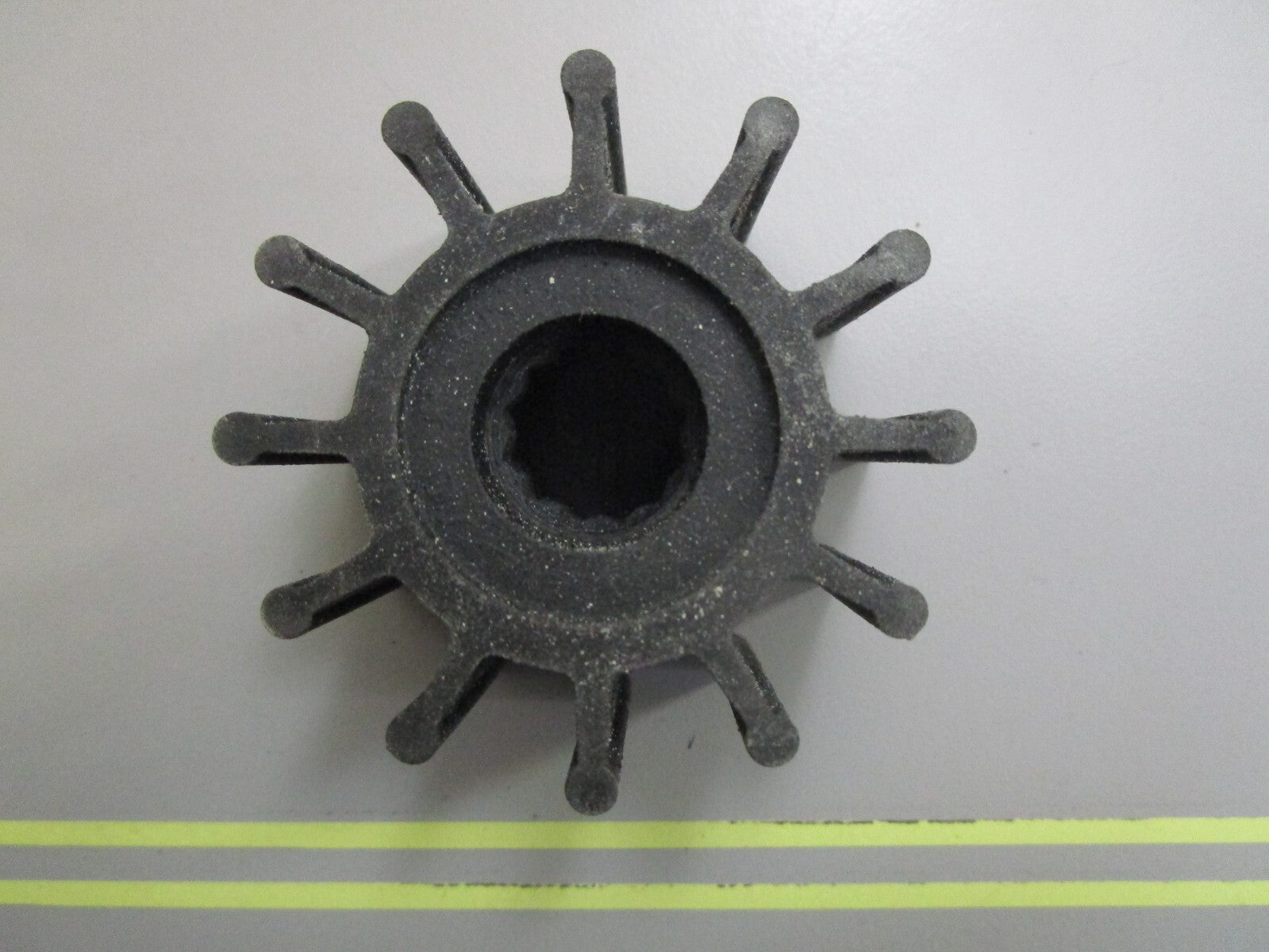 *NEW OEM* 0820 Volvo Penta Impeller 875811
